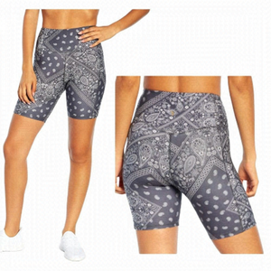 𝅺jessica Simpson Sportswear Women Tummy Control Bermuda Shorts Sz S